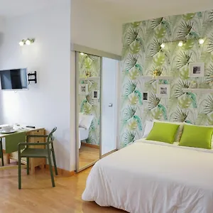 https://comfortable-and-well-located-apartment-in-old-town.es-andalucia.com